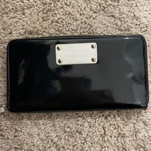 Kate Spade Black Green Polka Dot Wallet